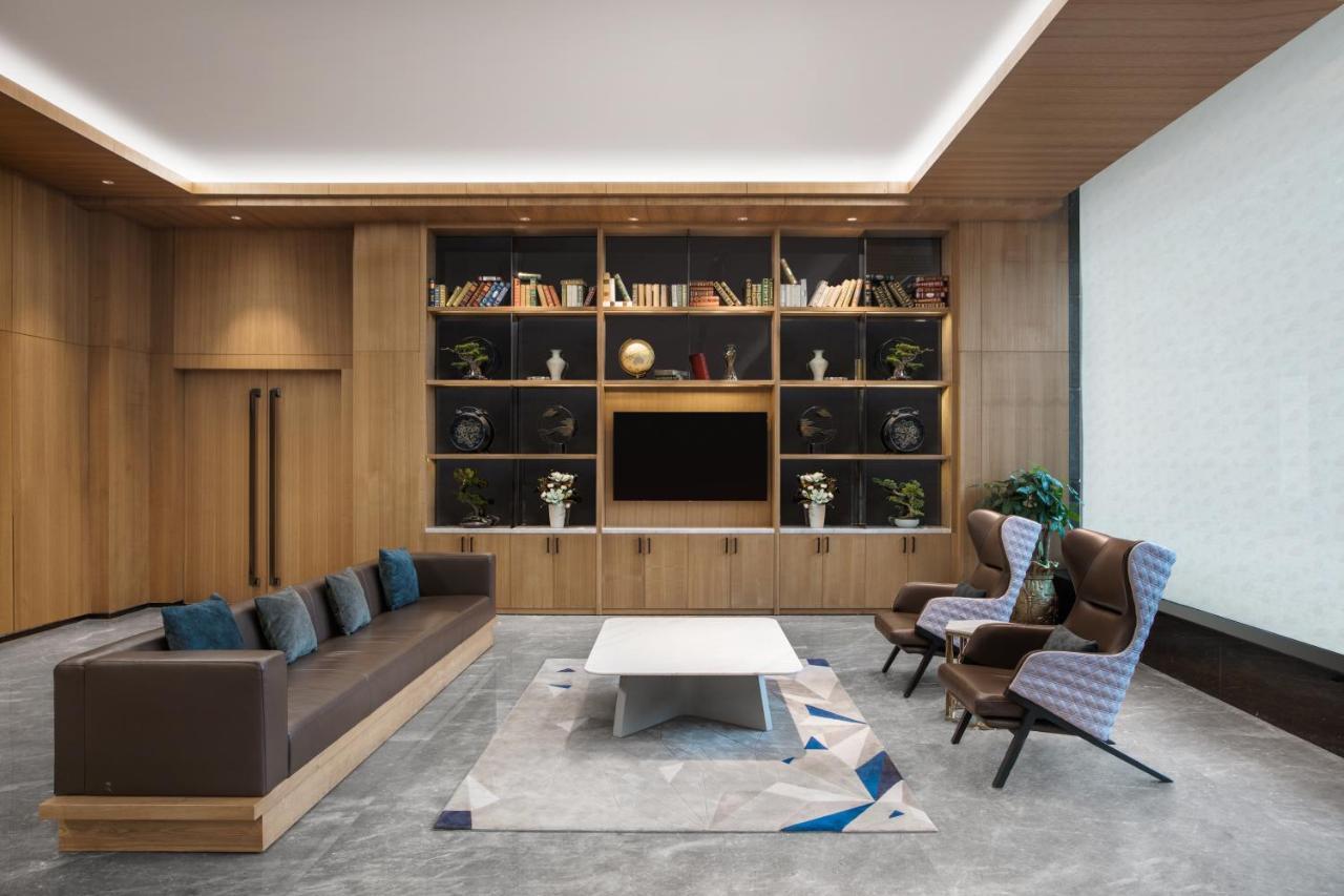Отель Fairfield By Marriott Guangzhou Tianhe Park Экстерьер фото