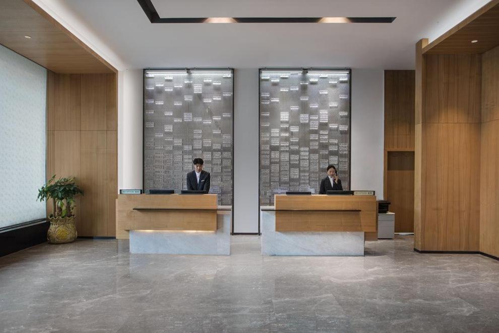 Отель Fairfield By Marriott Guangzhou Tianhe Park Экстерьер фото