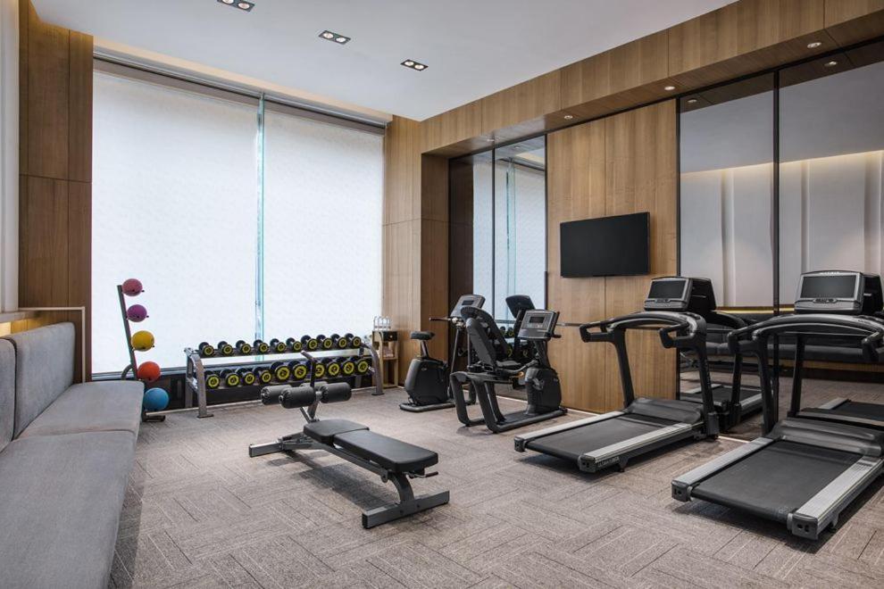 Отель Fairfield By Marriott Guangzhou Tianhe Park Экстерьер фото