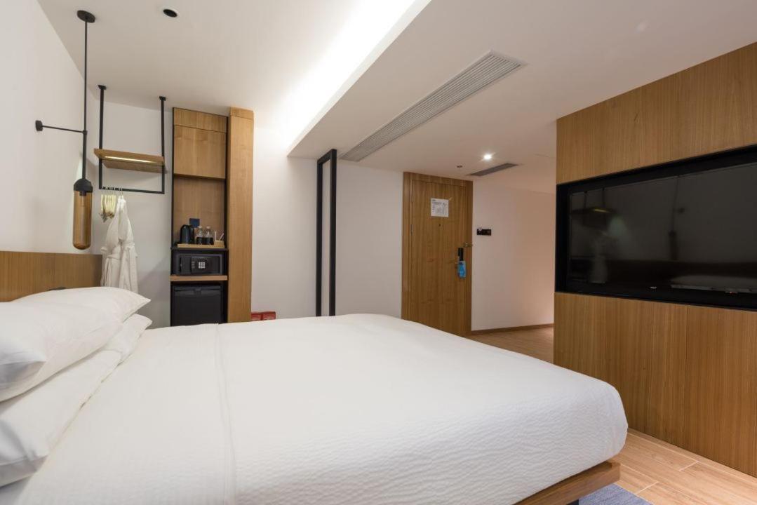 Отель Fairfield By Marriott Guangzhou Tianhe Park Экстерьер фото