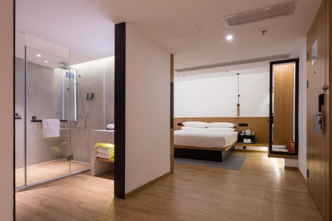 Отель Fairfield By Marriott Guangzhou Tianhe Park Экстерьер фото