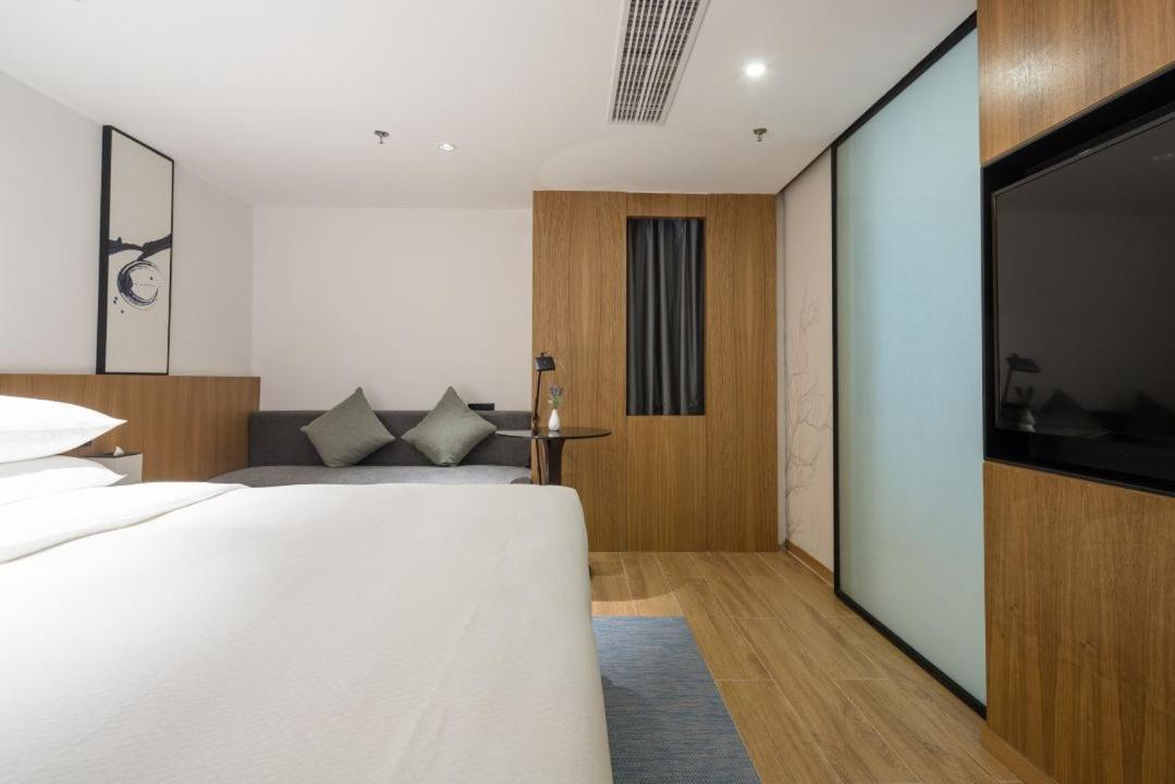 Отель Fairfield By Marriott Guangzhou Tianhe Park Экстерьер фото